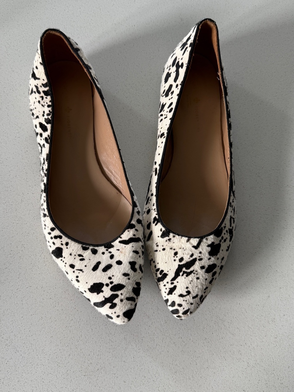 Mercanti Fiorentini Black and White Spotted Pointed-Toe Pony Hair Flats